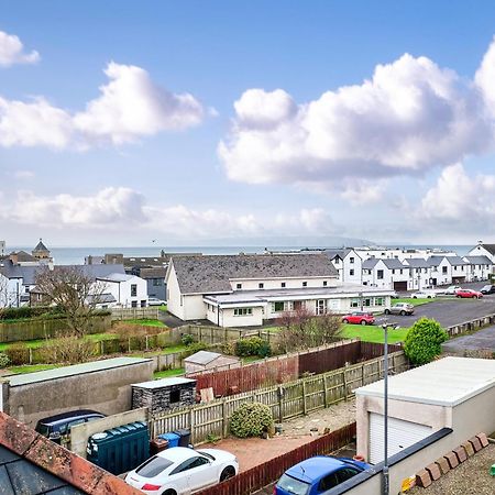 Portstewart Central Loft Apartment Екстер'єр фото