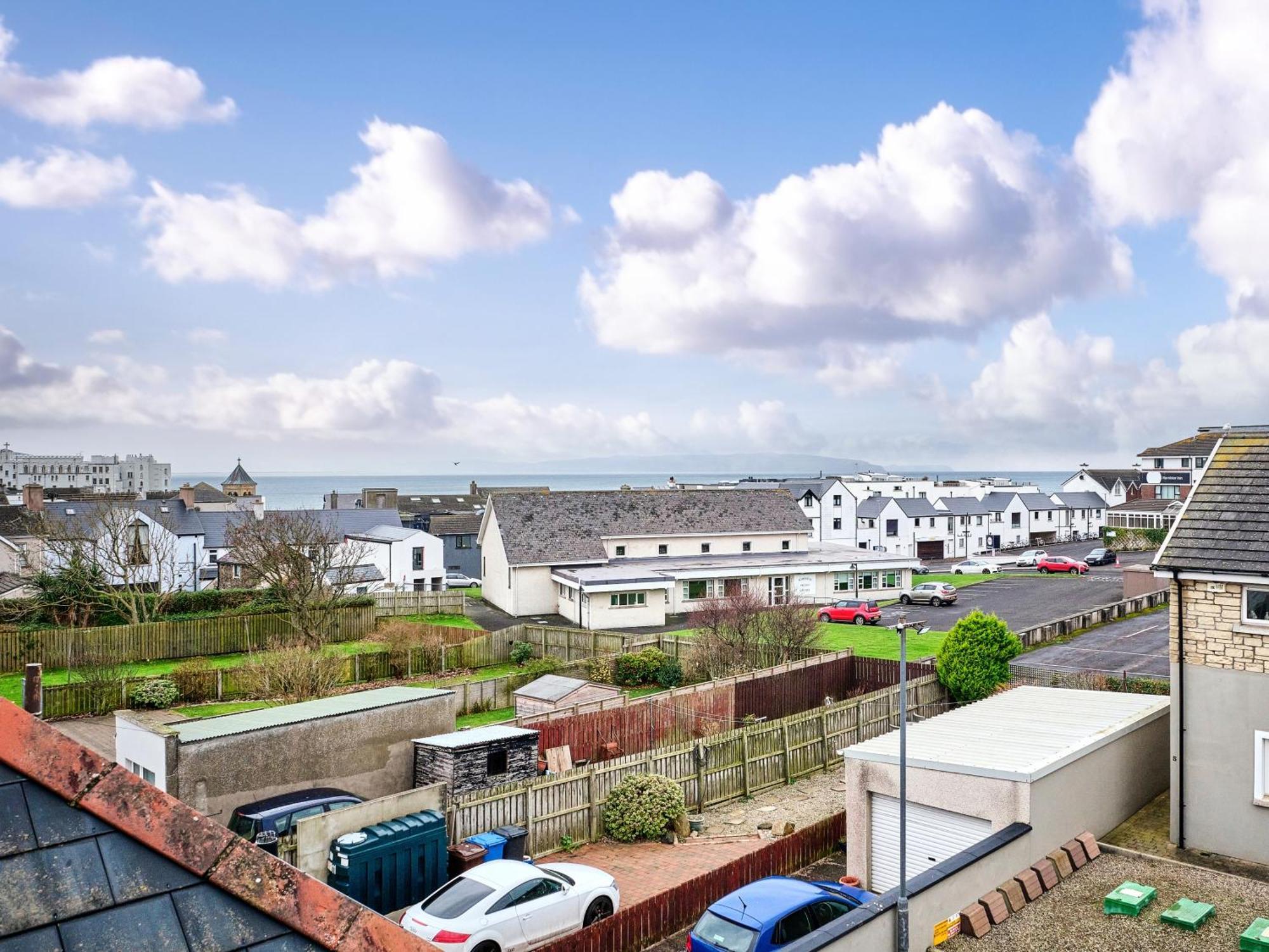 Portstewart Central Loft Apartment Екстер'єр фото
